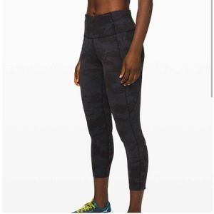 Lululemon Fast & Free Crop 23" Camo Tight 8